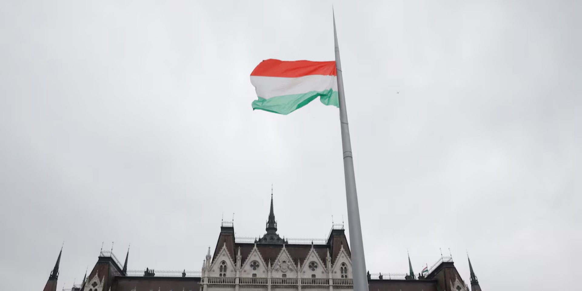 The Verkhovna Rada became the first parliament in the world to condemn the USSR's repressions in Transcarpathia (Photo: REUTERS/Marko Djurica)