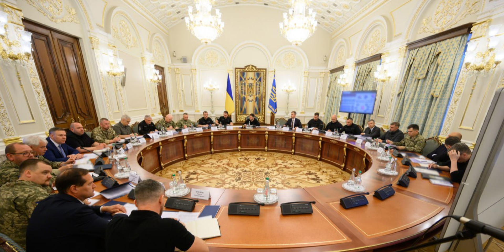 Zelenskyy holds Staff meeting on accelerating interceptor production against jet-powered drones (Photo: Office of the President of Ukraine)