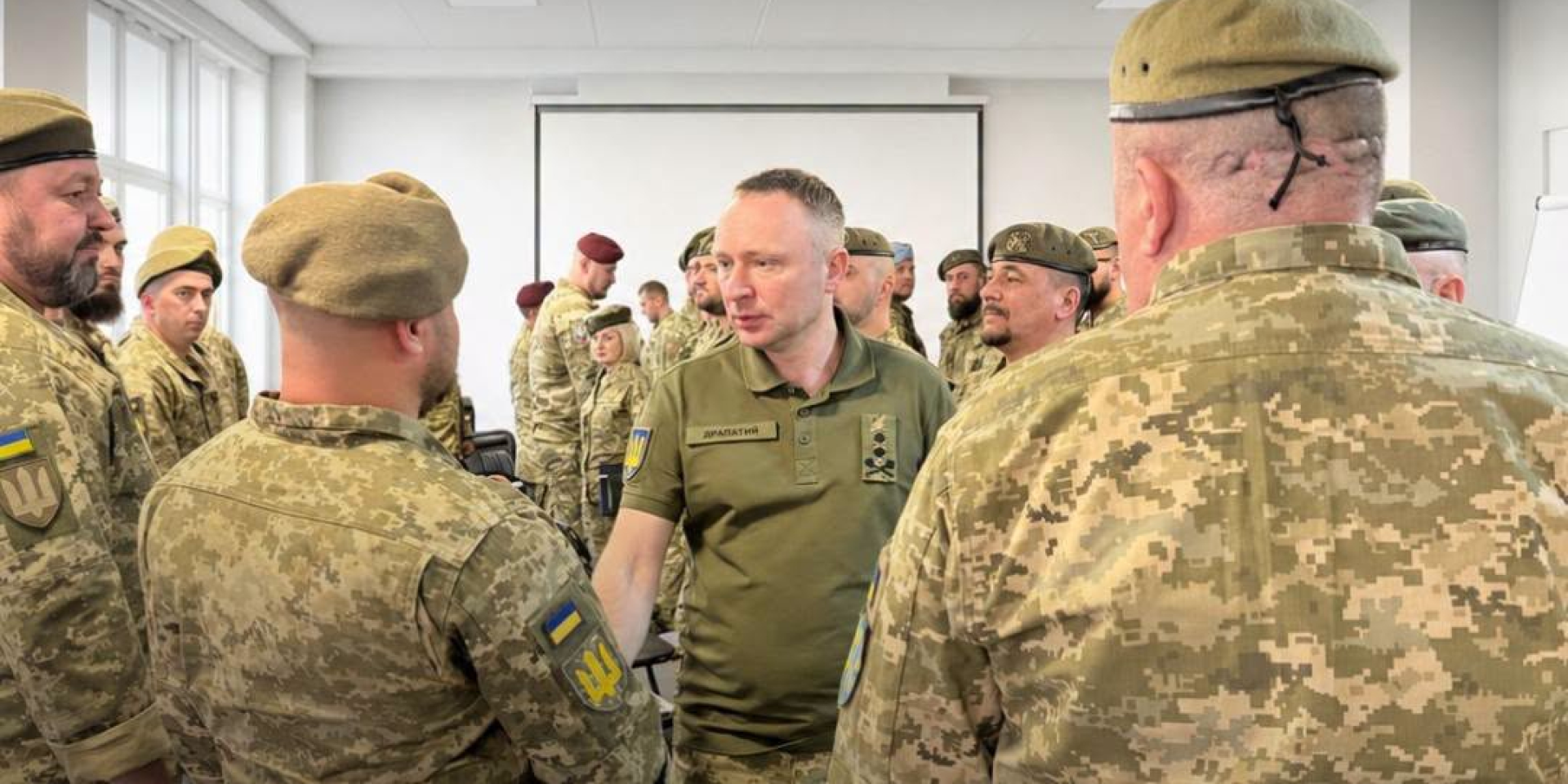 Головнокомандувач Михайло Драпатий провів зустріч із головними сержантами ЗСУ (Фото: Головнокомандувач ЗС України)