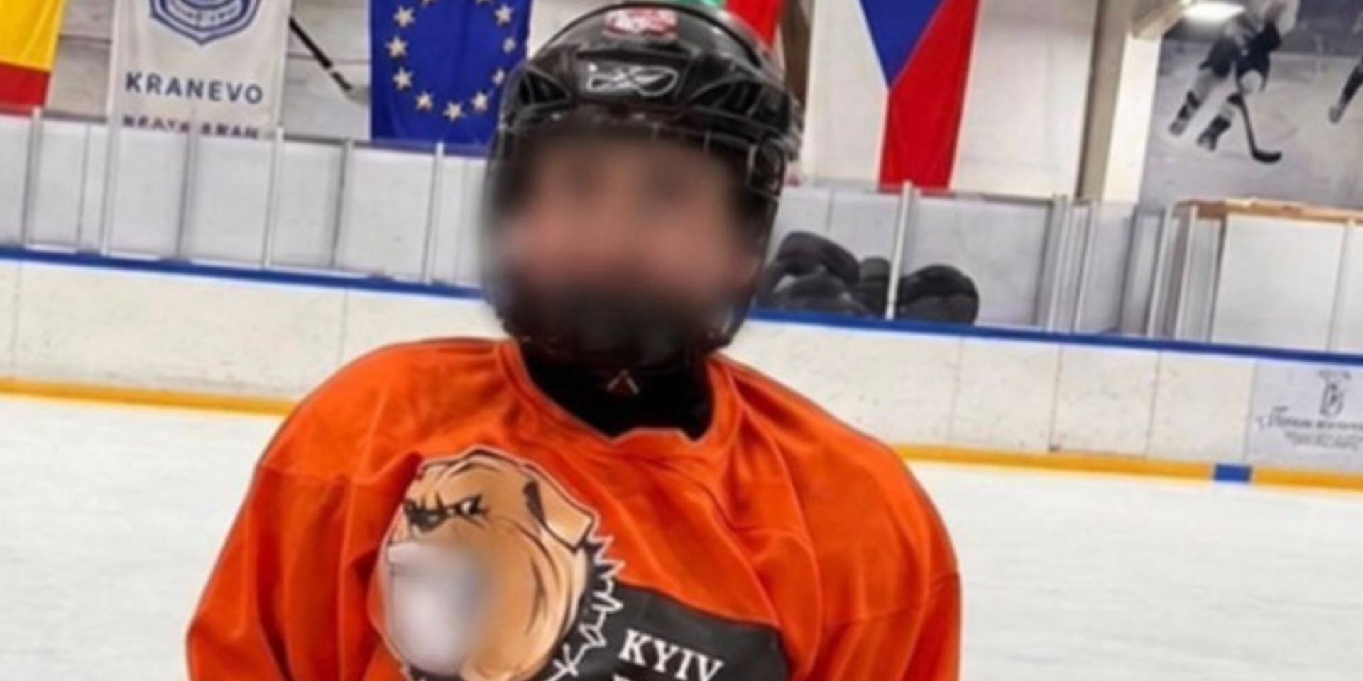 Тимофей играл в хоккей почти год перед поездкой в Болгарию (Фото: Семейный архив / Цензор.НЕТ)