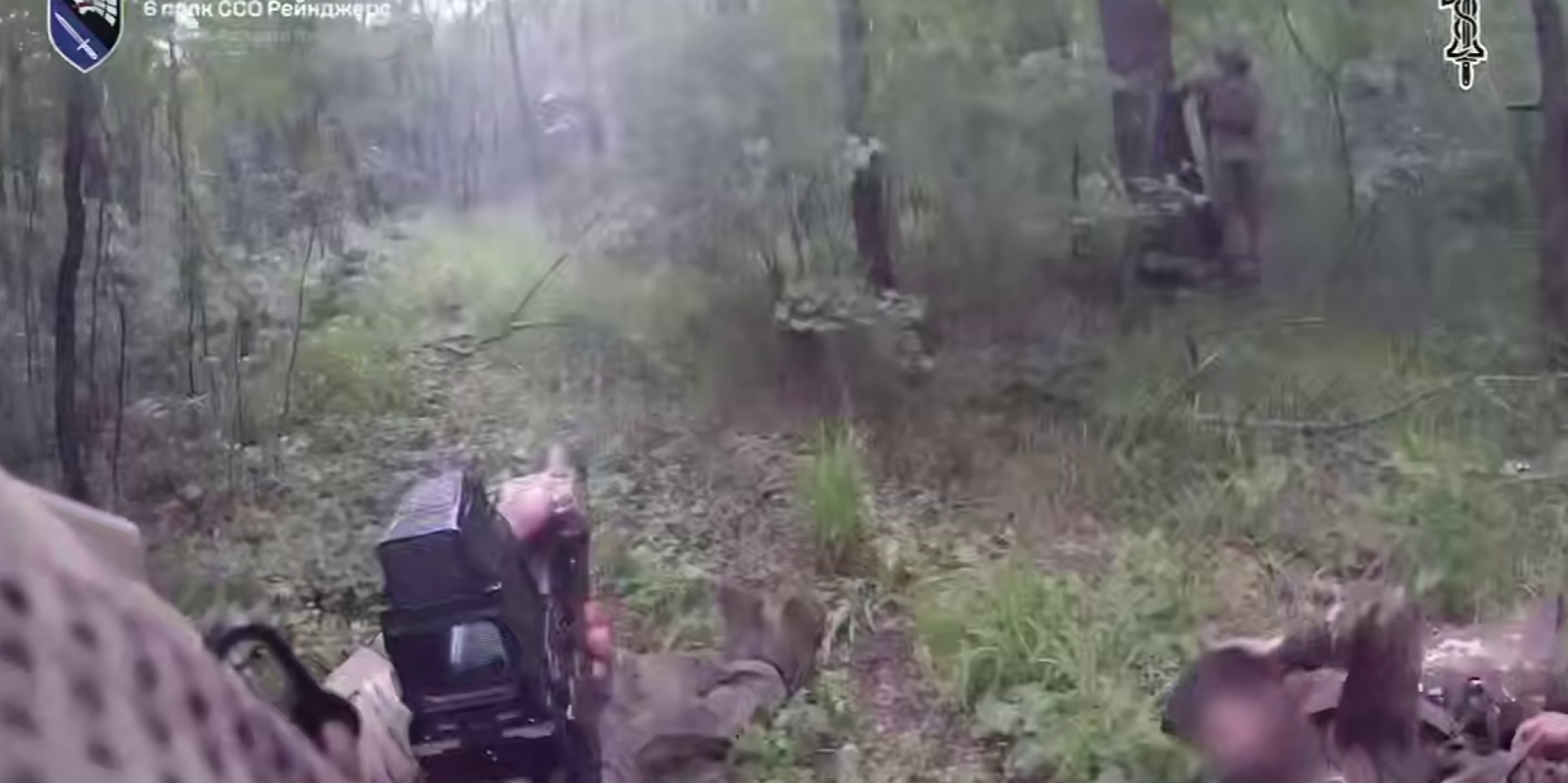 Special Operations Forces soldiers captured two Russian occupiers. (Photo: Screenshot from an SSO video / Telegram)