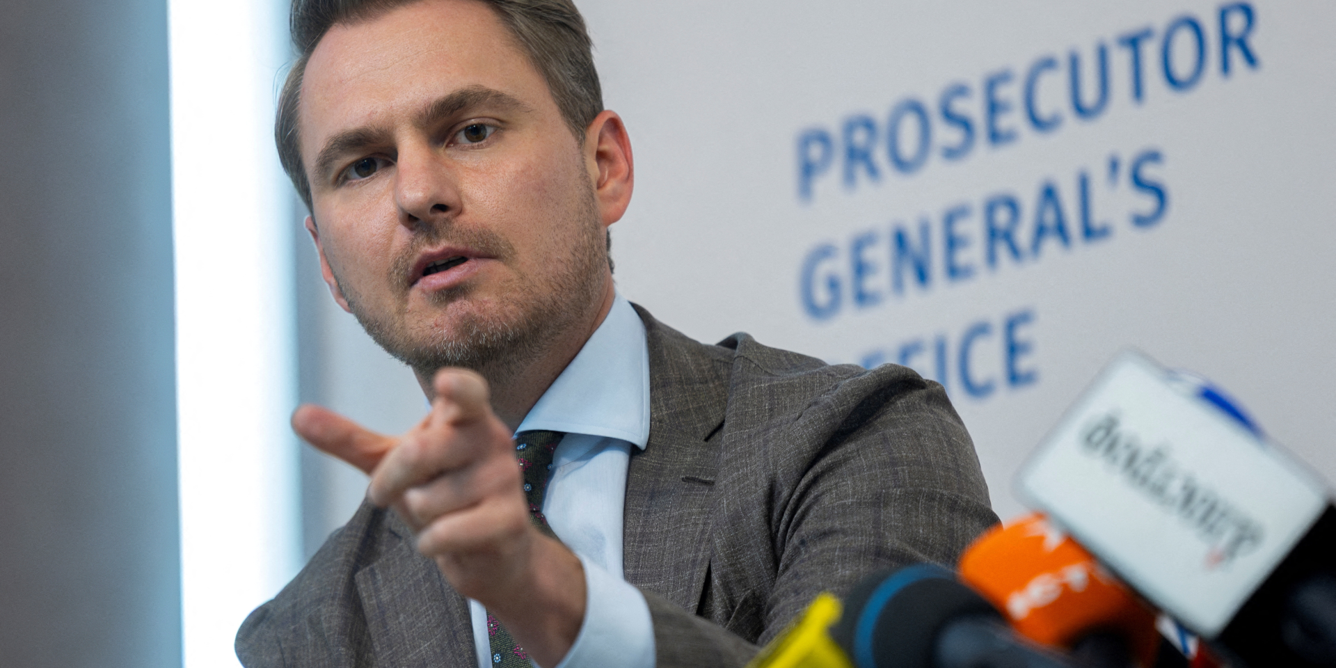 Володимир Фесенко: для Руслана Кравченка ця «підозра» стає інструментом політичного і правового самозахисту (Фото: REUTERS/Thomas Peter)