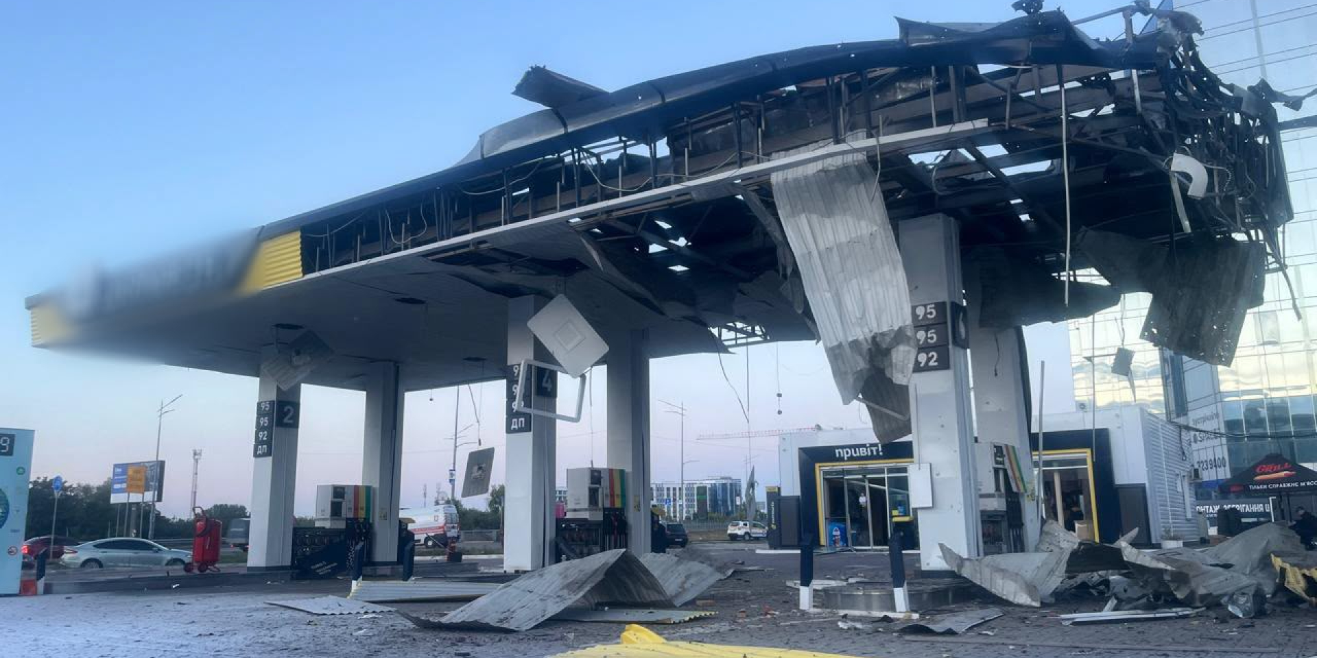 Aftermath of the Russian attack on a gas station in Kyiv on Aug. 15 (Photo: State Emergency Service of Ukraine)
