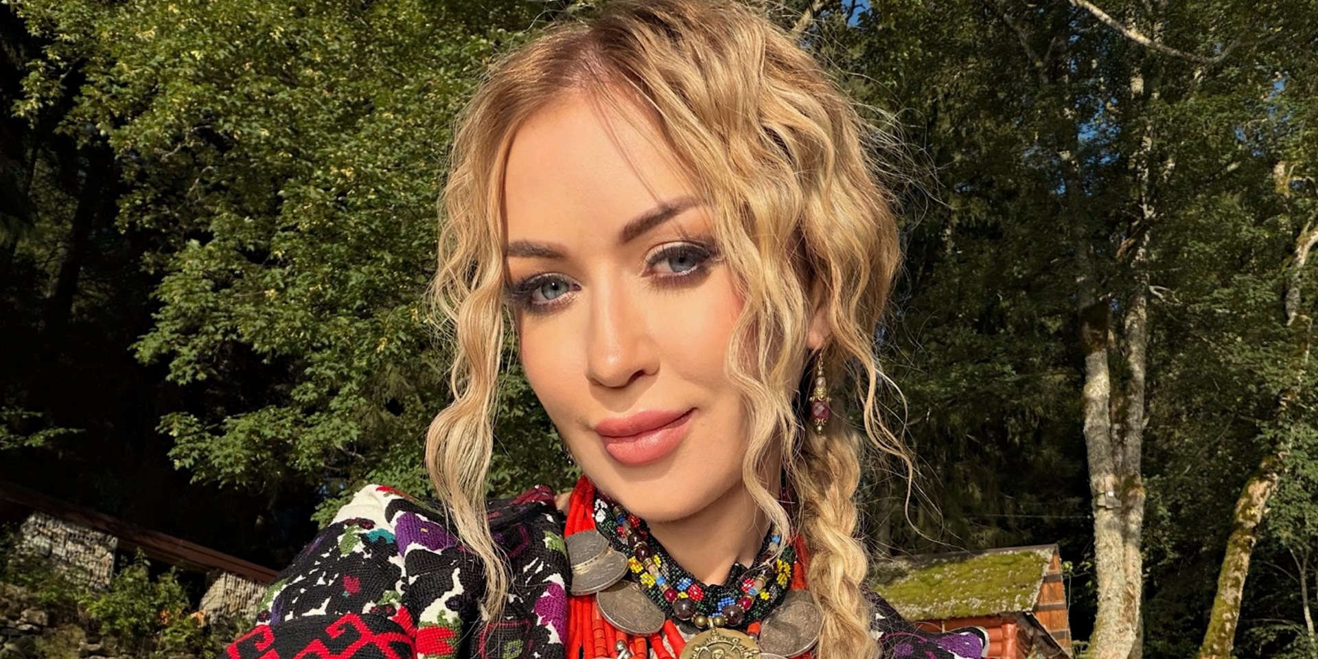 Наталья Валевская перенесла операцию на голосовых связках (Фото: instagram.com/valevska_official)