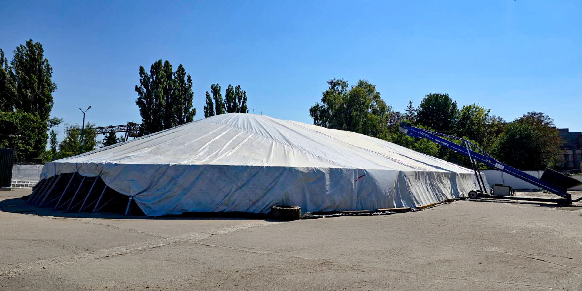 «Взяли ризики на себе». Кернел замовив та встановив перші в Україні зерносховища модульного типу