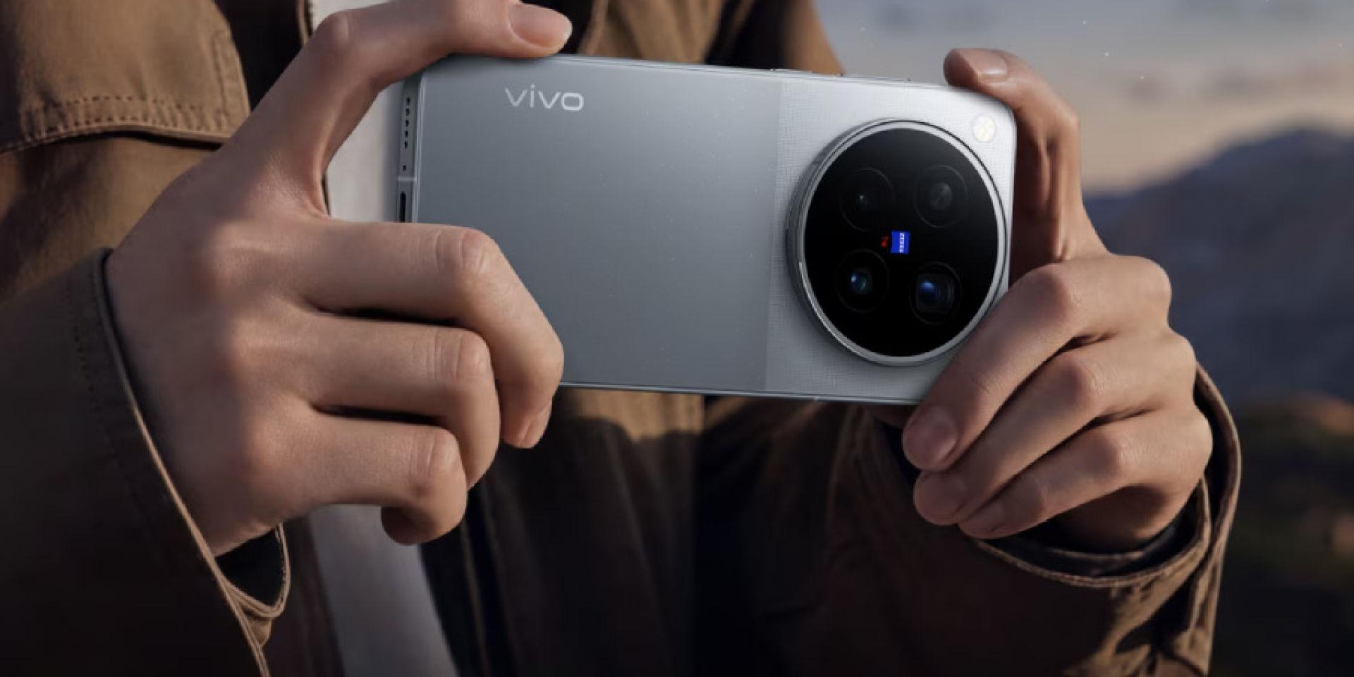 На новому процесорі. Vivo представила флагманські смартфони з чипом Dimensity 9600 Pro