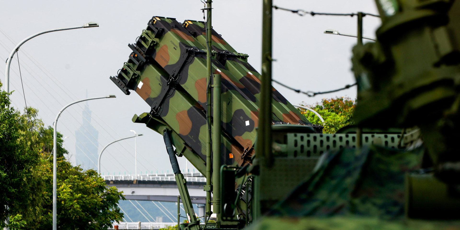 Patriot SAM launcher (Photo: REUTERS/Ann Wang)