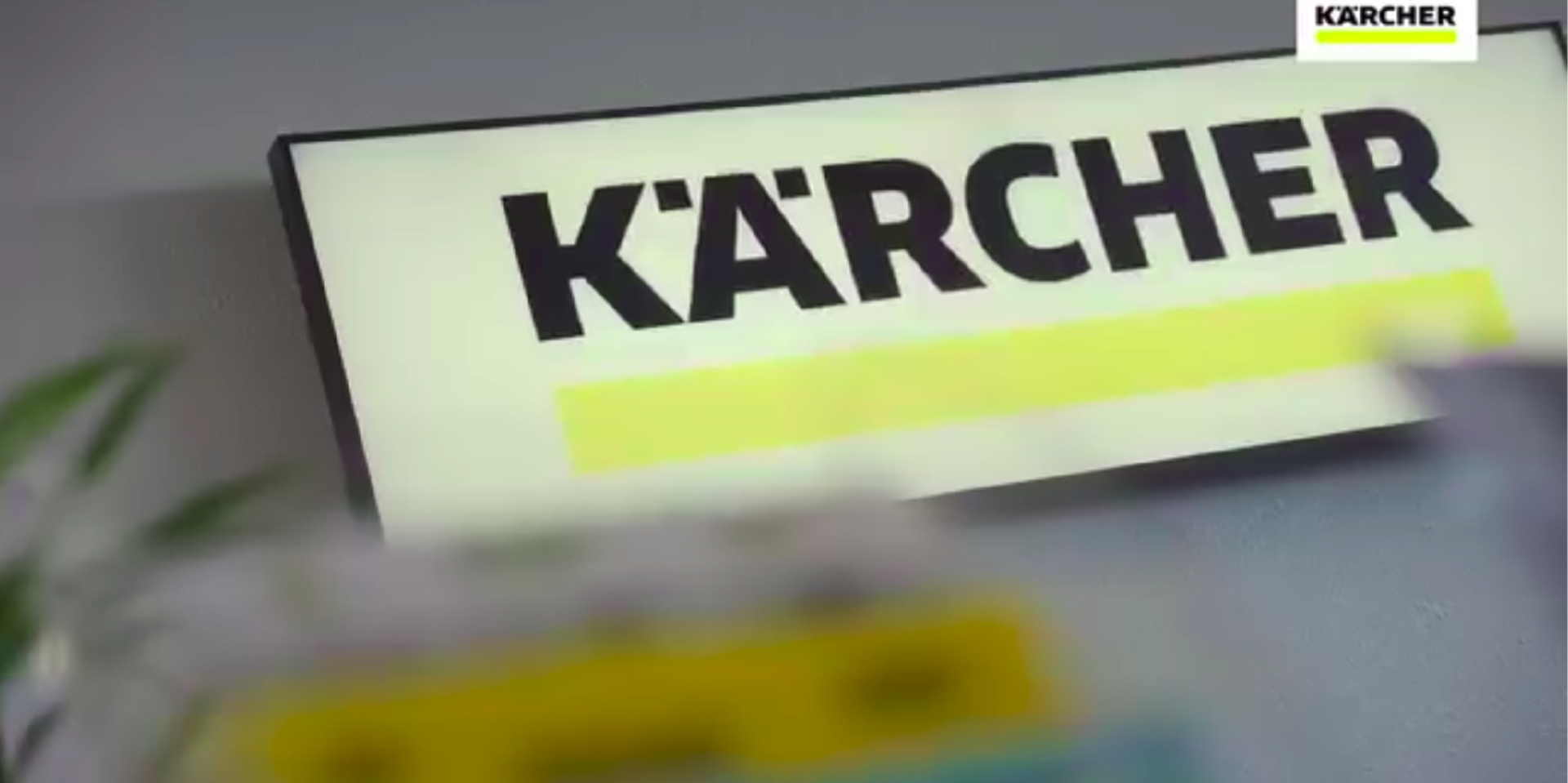 Окупанти знищили склад виробника техніки для прибирання Kärcher
