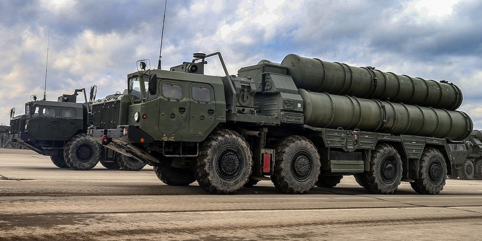 Launchers for the S-400 anti-aircraft missile system (Photo: Russian Ministry of Defense)