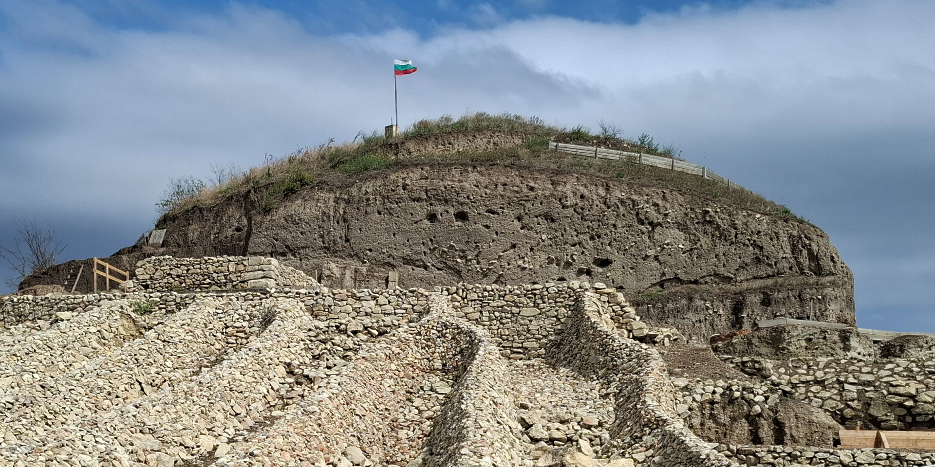 В Провадии-Солницате (Болгария) нашли зерна эпохи энеолита (Фото: Wikipek)