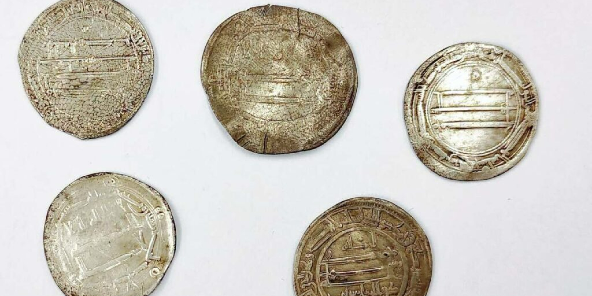 Монеты датируются первой половиной IX века (Фото: Muzeum Archeologiczno-Historyczne w Elblągu)
