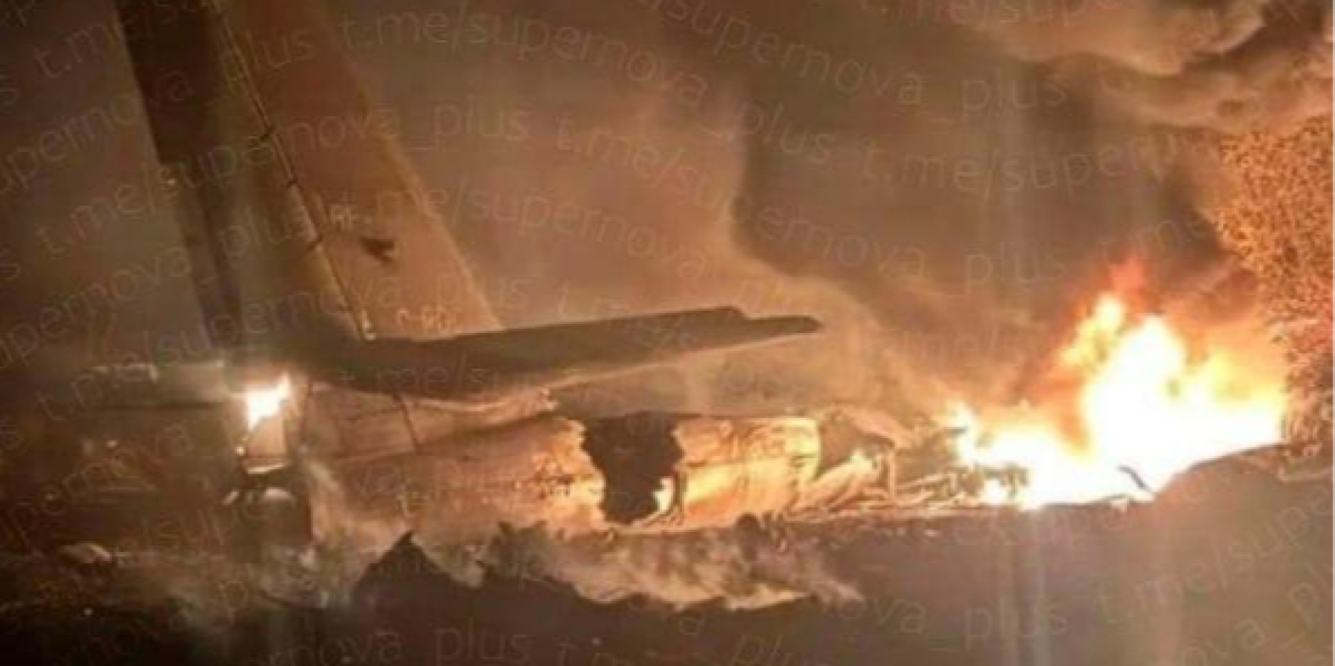 Footage of the fire at the crash site of a Russian military aircraft (Photo: NV)
