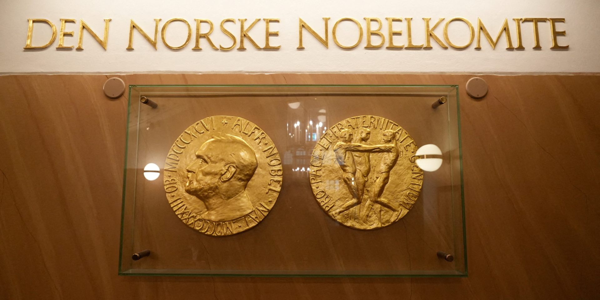 Нобелевская премия мира, которую вручает Норвежский нобелевский комитет, ежегодно вызывает больше всего дискуссий (Фото: Reuters)
