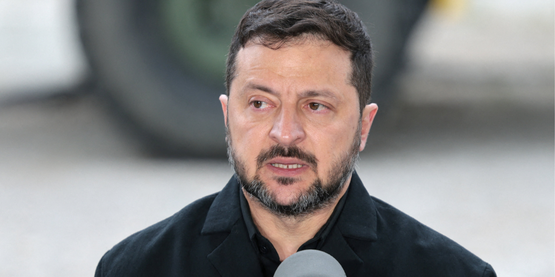 Volodymyr Zelenskyy announced that work has begun on developing a Ukrainian equivalent of Starlink. (Photo: REUTERS/Ahmed Zakot)