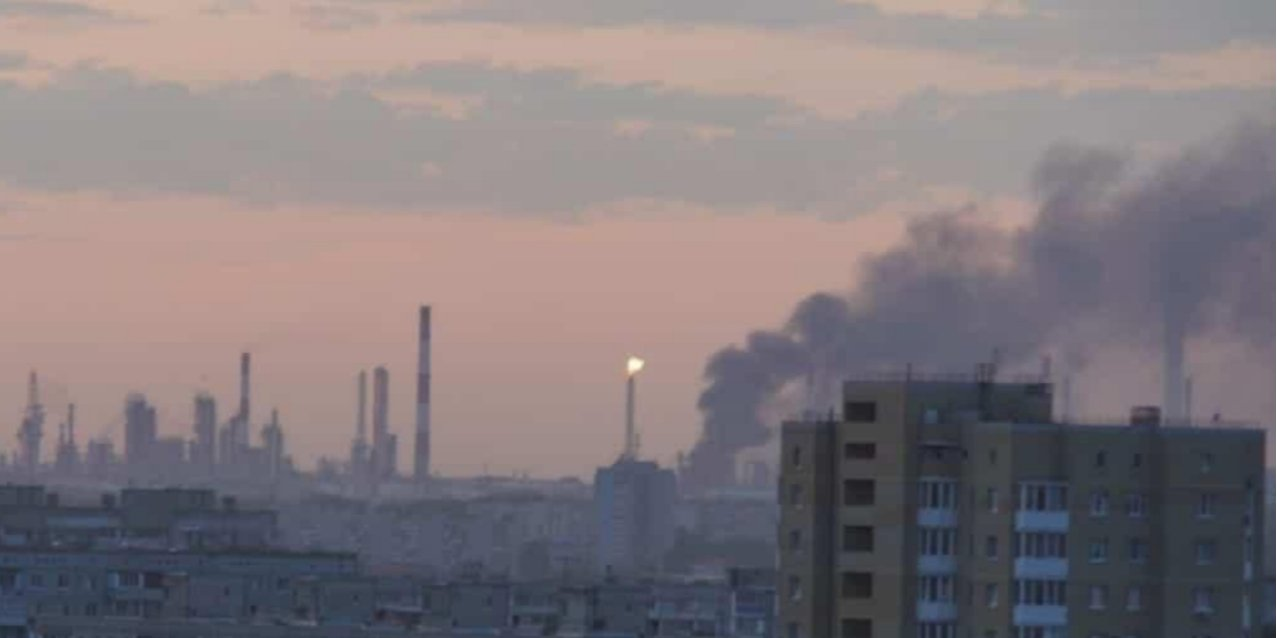 Ukrainian FP-1 drones hit Russia’s largest Omsk oil refinery — Fire ...