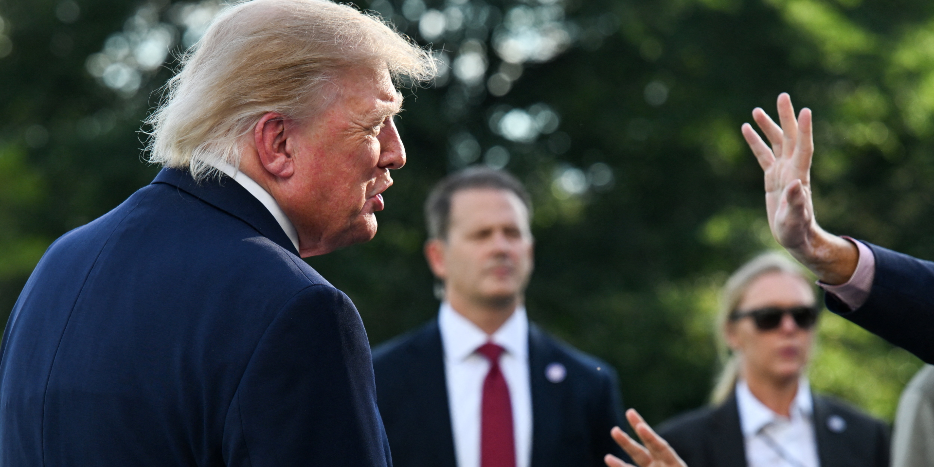 Белый дом не прекращал обмен разведданными с Украиной, заявил Трамп (Фото: REUTERS/Annabelle Gordon)