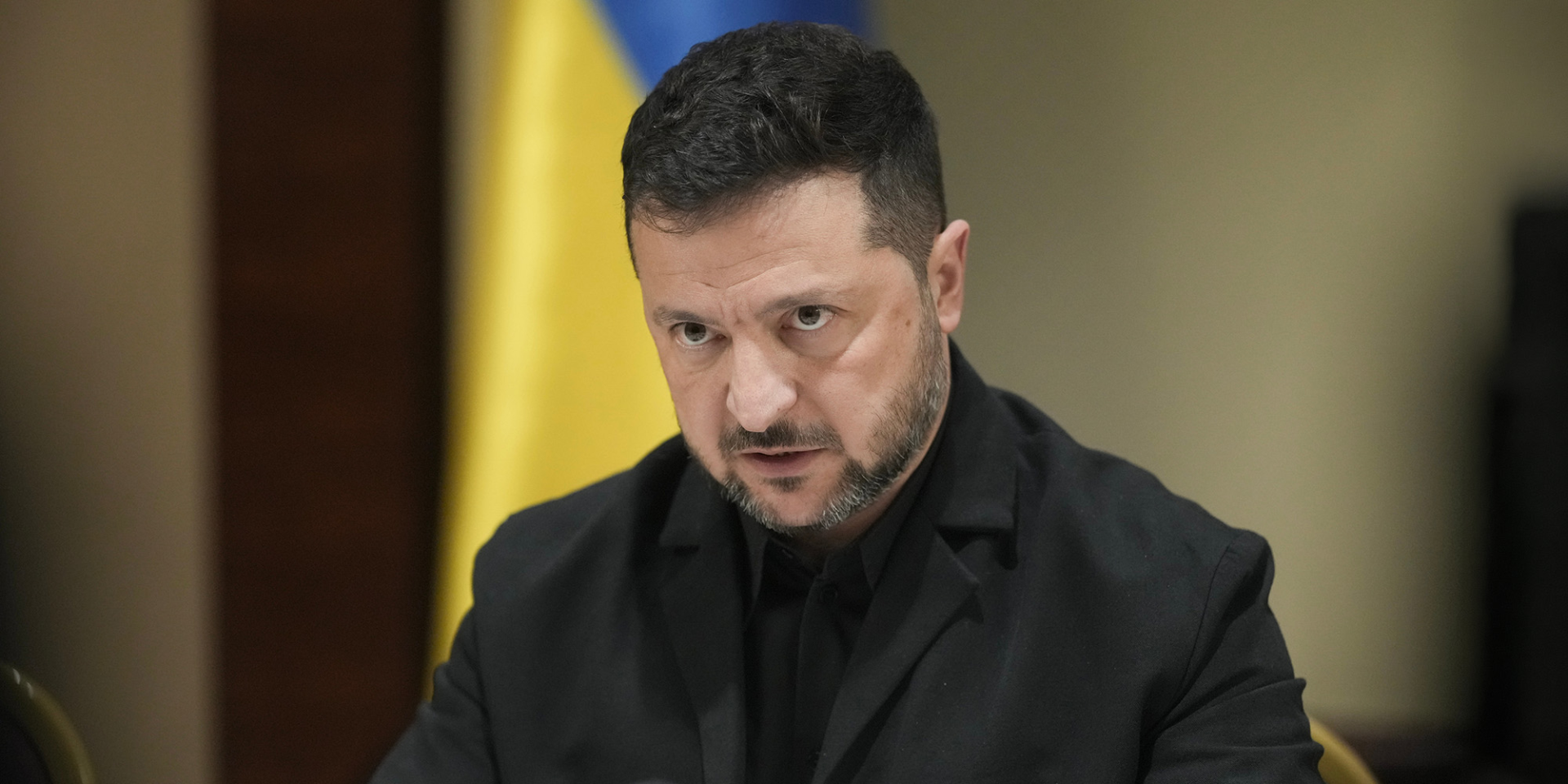 Володимир Зеленський запевнив, що партнери не попередили Україну про удар балістикою по Києву ввечері 12 жовтні. (Фото: Andrew Kravchenko/Bloomberg via Getty Images)