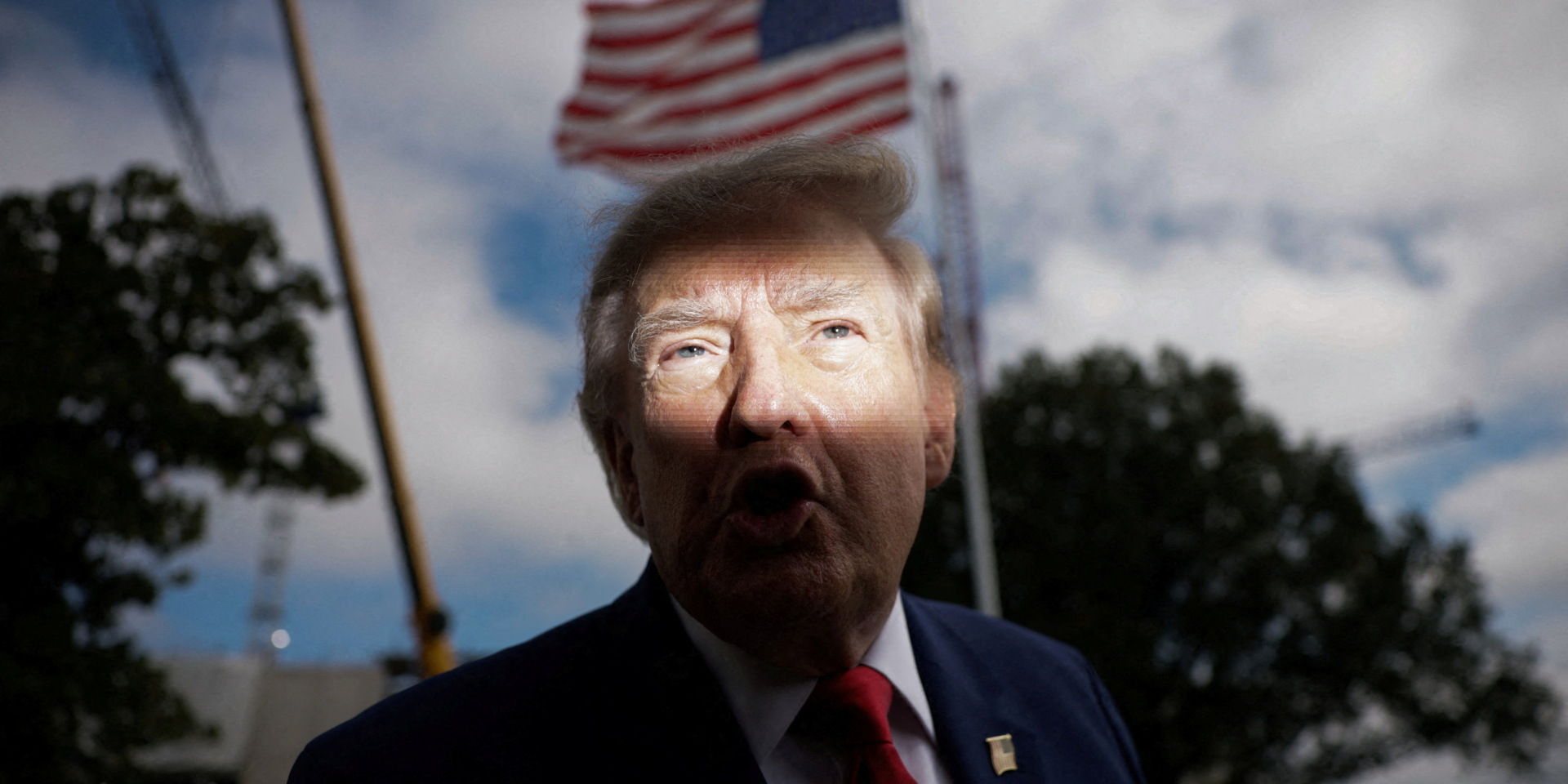 Демократы и республиканцы требуют от Трампа остановиться — Владимир Огрызко (Фото: REUTERS/Evan Vucci)