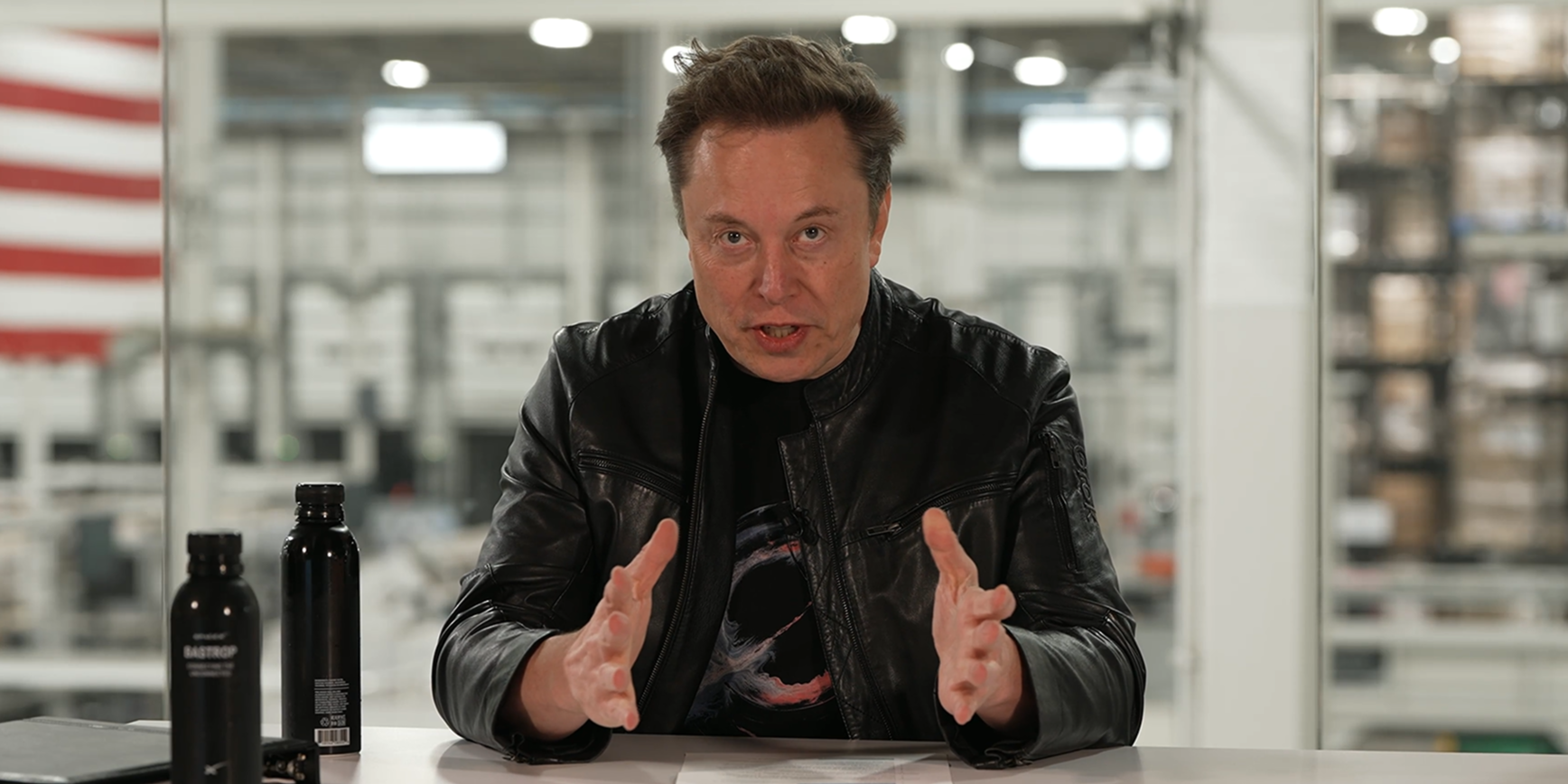 Маск обещает инвесторам инновационную посадку Starship во время 15-го полета (Фото: фрагмент отчетной конференции SpaceX / скриншот NV)