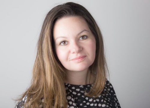 Алина Дизик: Мы живем в эпоху всеобщей тревоги (Фото: alinadizik.com)