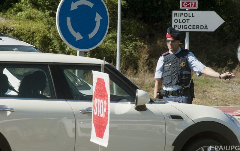
Подозреваемый в теракте в Барселоне погиб
