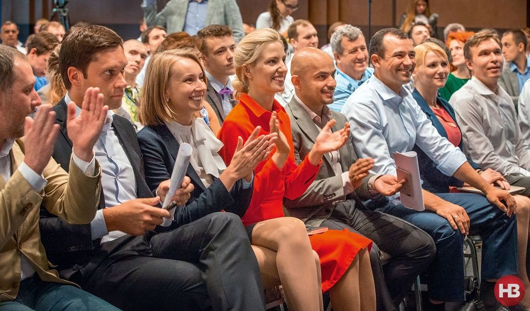 Нова сила. Молоді політики об'єднали зусилля, щоб зламати стару корупційну систему - фото