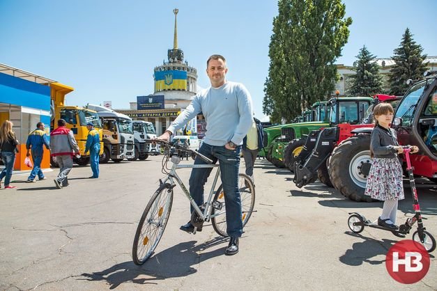 Выставка вдохновений. Столичную ВДНХ из совкового экспоцентра превратили в современное место для отдыха - фото