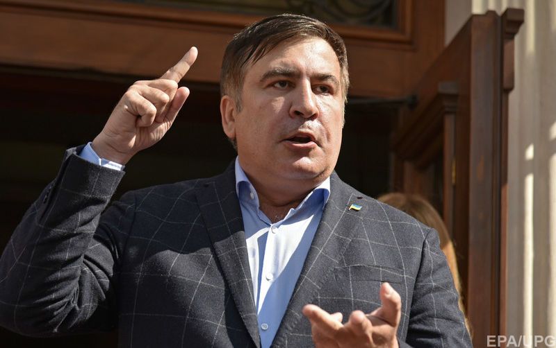 Саакашвили заявляет, что протокол о незаконном пересечении границы ему вручают с нарушением