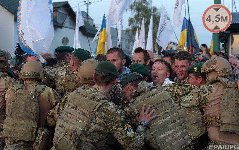 Кроме того, задержаны пять активных участников событий