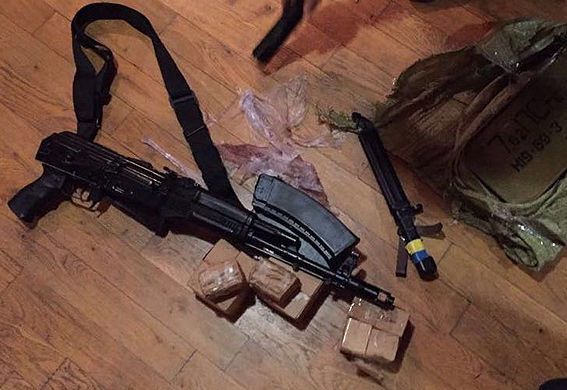 Изъятое оружие и боеприпасы направлены на экспертизу (Фото:  Фото: Отдел коммуникации полиции Львовской области )
