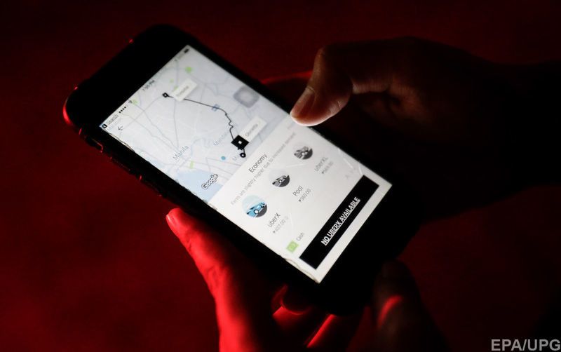 Uber зарабатывает дополнительные средства на своих клиентах в часы пик. Программисты из Киева написали программу для поездок по самому низкому тарифу