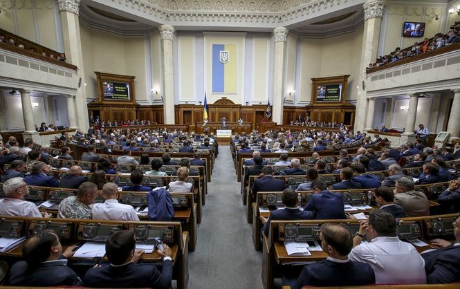 Рада одобрила законопроект об урегулировании ситуации на Донбассе (Фото:  Фото: пресс-служба президента Украины )