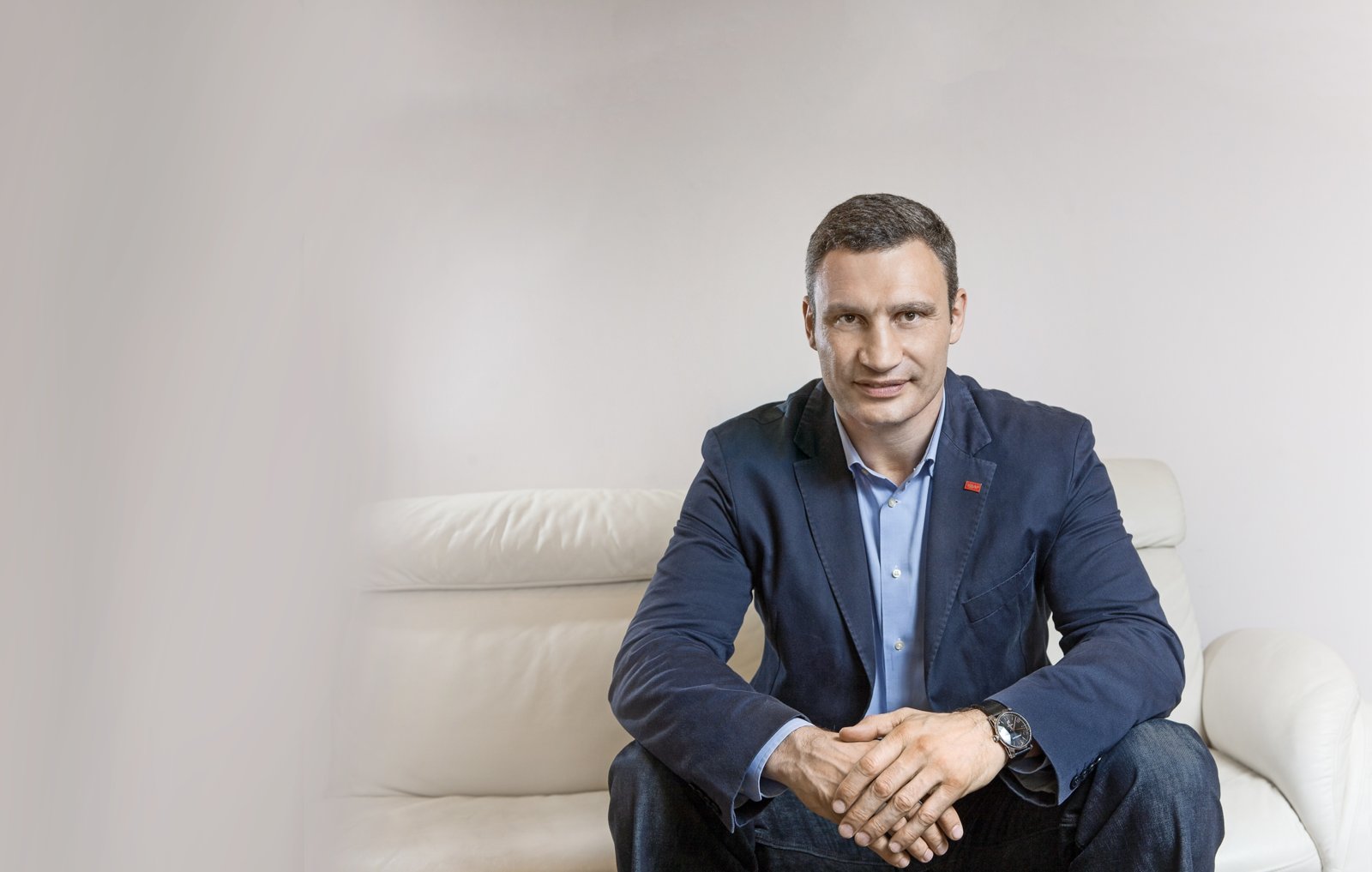 Ремонтник, але не мер / NV