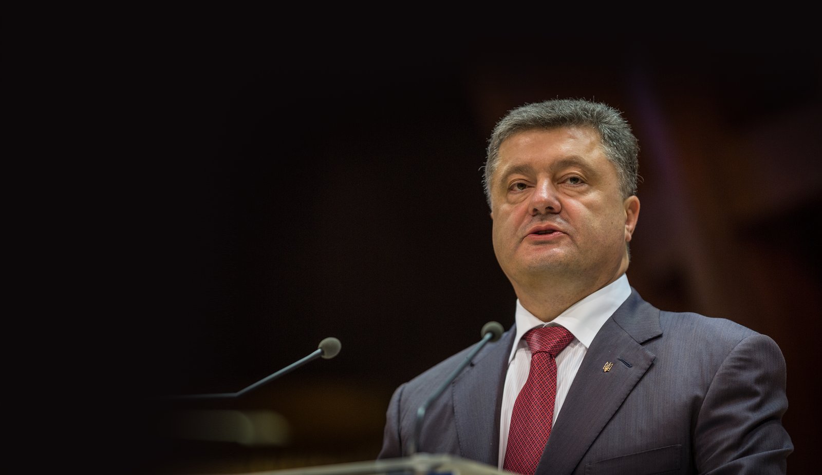 Вы поддерживаете акцию за импичмент президента? - фото