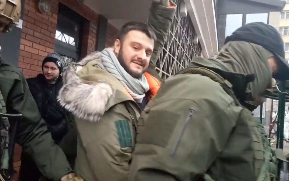 Суд має визначати дату і час судового засідання щодо обрання запобіжного заходу Олександру Авакову