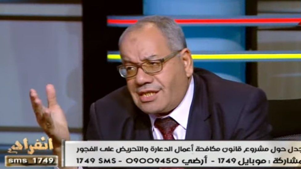 Набіх аль-Вахш і раніше робив неоднозначні заяви. Зокрема він назвав Голокост 