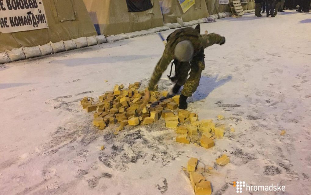 Обстановка возле ВР спокойная