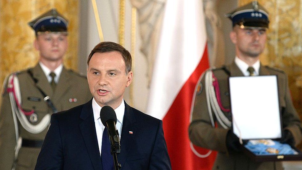 Ранее в Польше говорили, что визит Анджея Дуды в Украину может не состояться