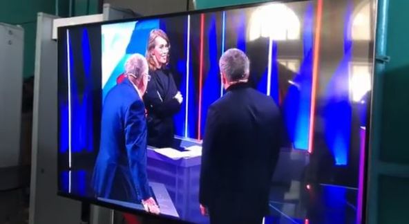 Ксения Собчак назвала лидера ЛДПР клоуном и хамом 