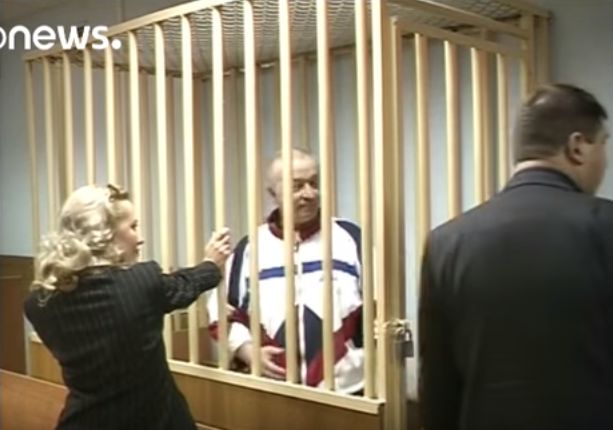 Очевидцы рассказали об отравленном Сергее Скрипале и его спутнице