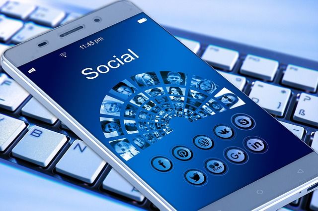 Facebook столкнулась с утечкой данных