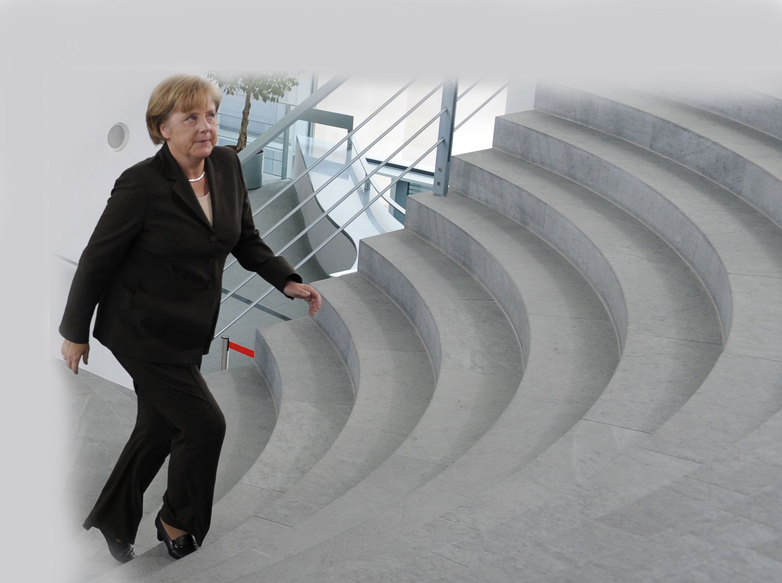 Королева Европы - фото