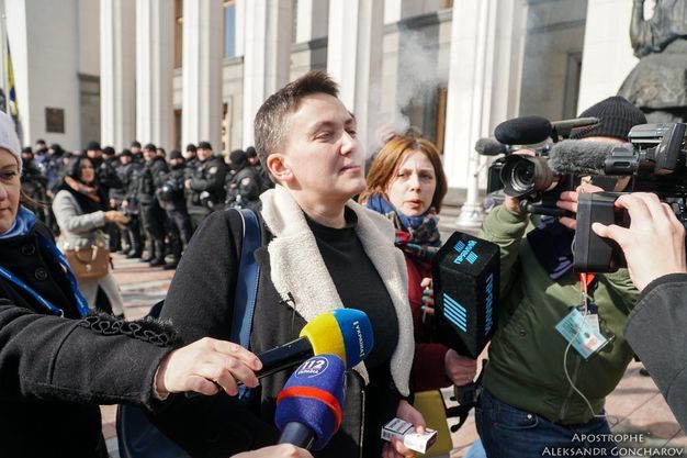 Надежде Савченко объявили о подозрении 