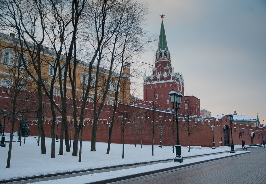 Кремль сожалеет в связи с отзывом посла ЕС в России