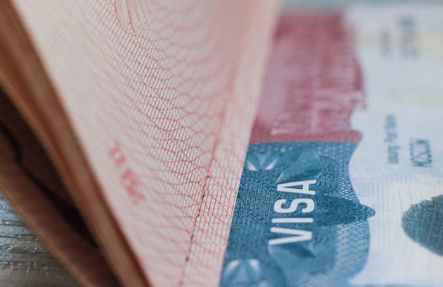 Срок ожидания визового собеседования был увеличен до 250 дней