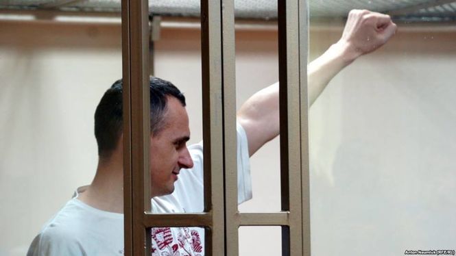  Сенцов не має наміру припиняти голодування 