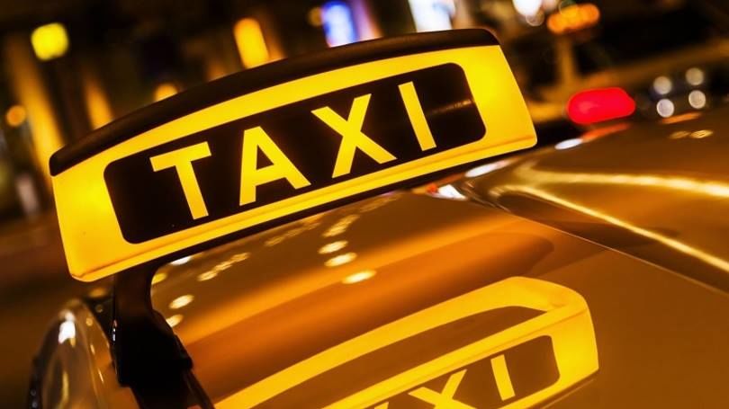 У Парижі вартість ліцензії таксі сягає майже 200 тис. євро (Фото: lossolomaskyiv / facebook.com)
