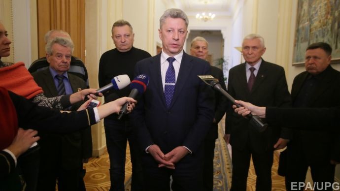 Лидер Оппозиционного блока Юрий Бойко заявил, что его фракция голосовать за создание Антикоррупционного суда не будет 