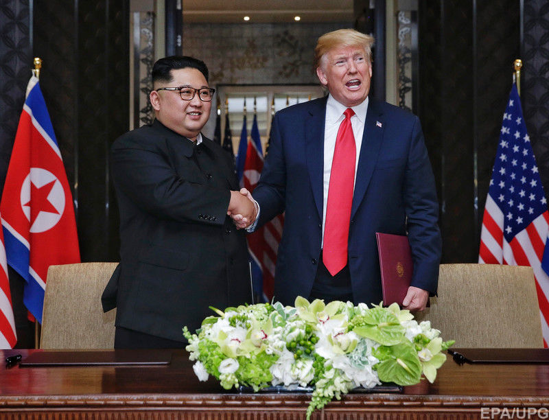 Дональд Трамп та Кім Чен Ин, Сінгапур, 12 червня