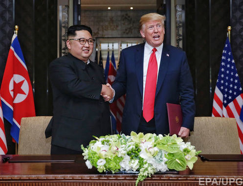  Дональд Трамп і Кім Чен Ин 